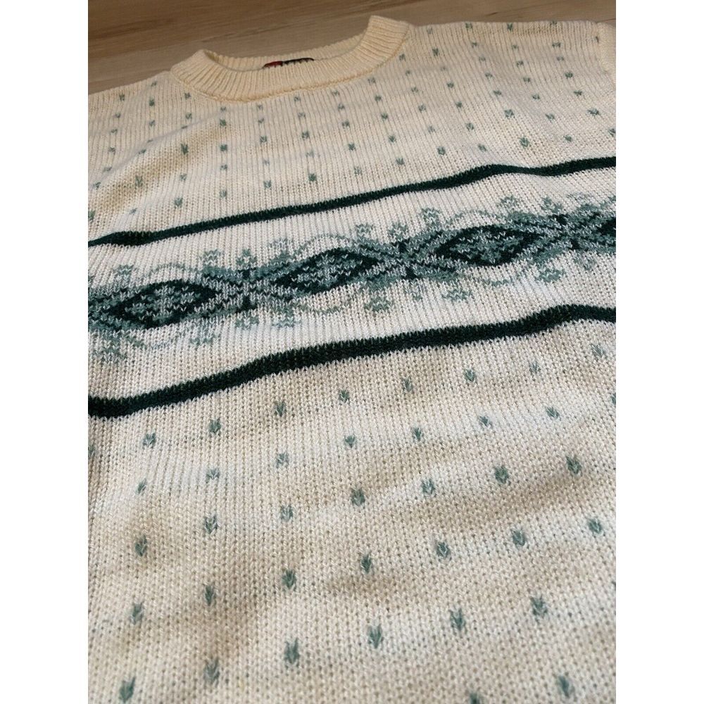 Cabot Fine Menswear Medium‎ 100% Acrylic Seasonal Sweater Cream and Green